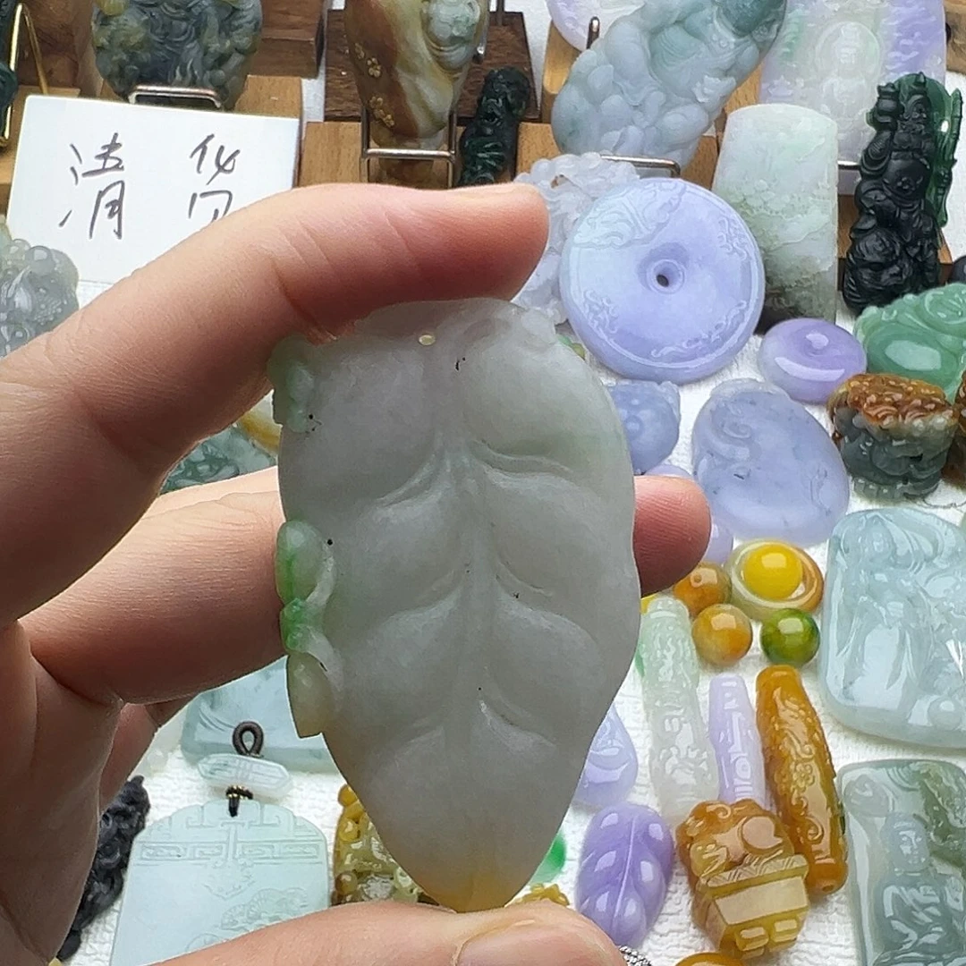 定制翡翠未镶嵌翡翠