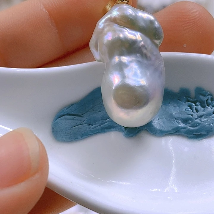 淡水珍珠颈饰合金