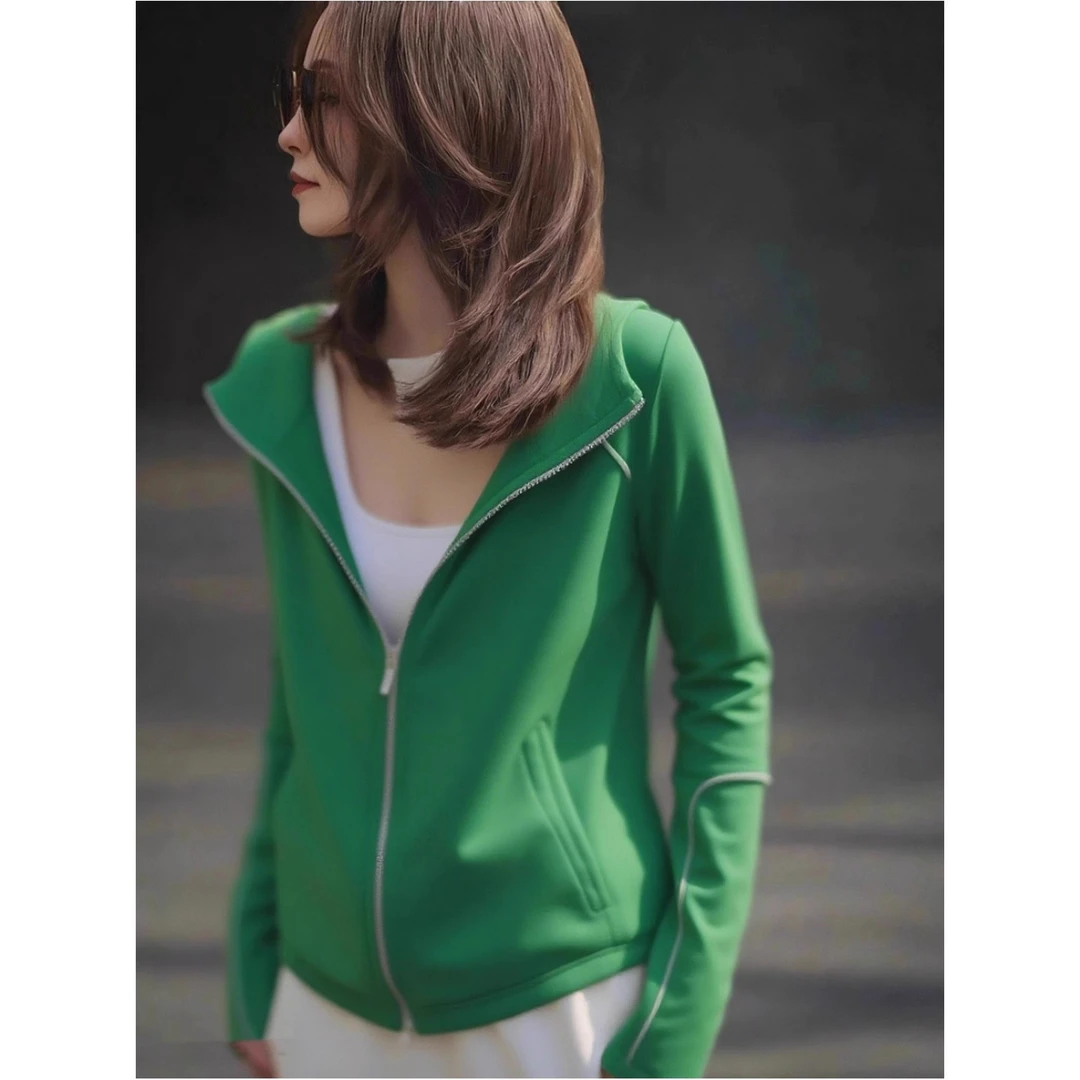 爆款高级感超好看超火休闲运动百搭绿色卫衣短外套女2025秋季欧货