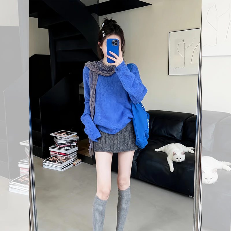 独特漂亮内搭蓝色圆领小衫外出新款毛衣内搭针织衫上衣女韩系秋冬