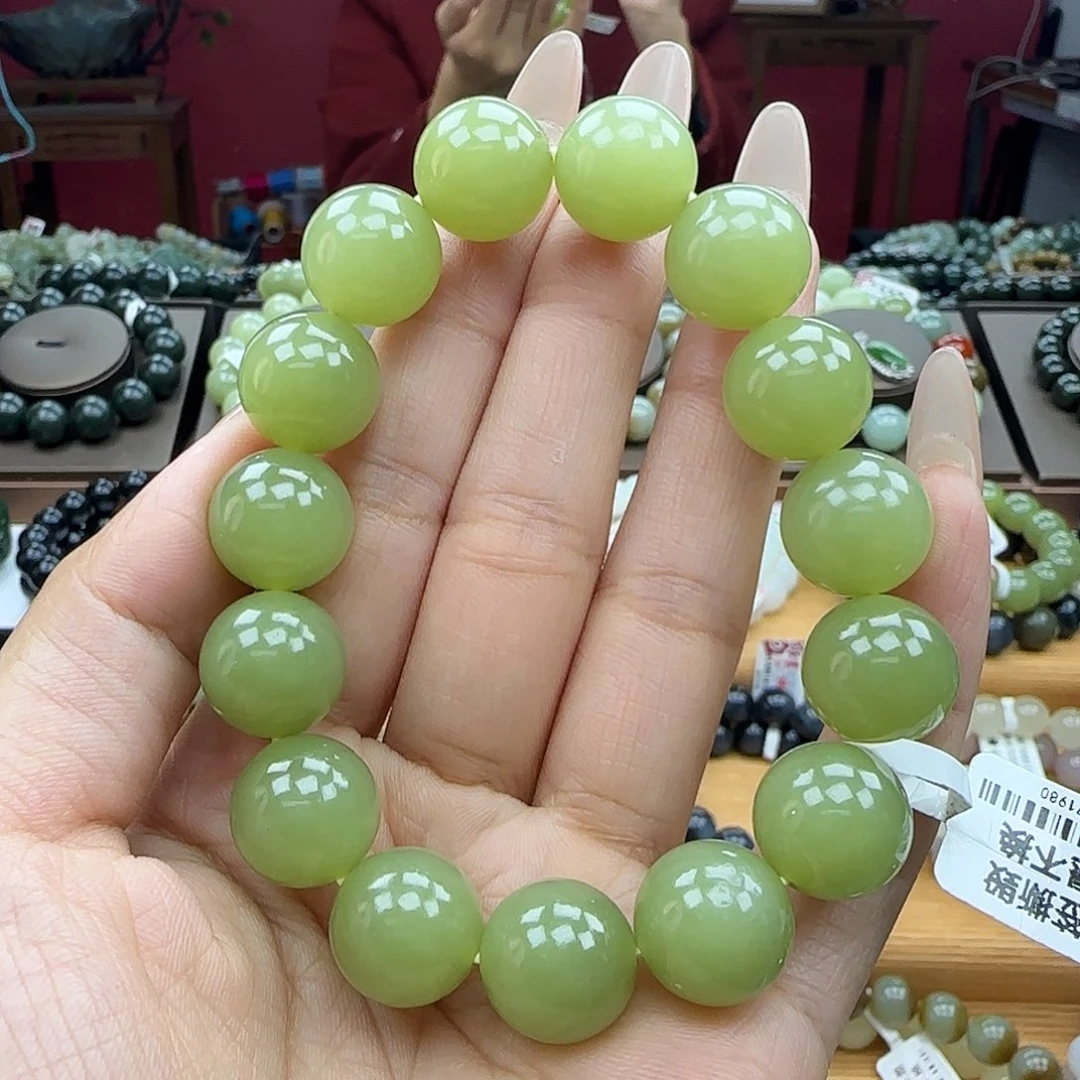 和田玉未镶嵌手串