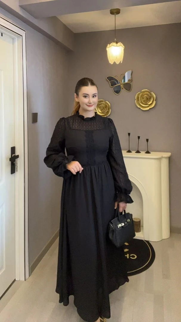 一粒扣吊带显瘦长裙长袖连衣裙针织高腰蕾丝优雅风时尚气质