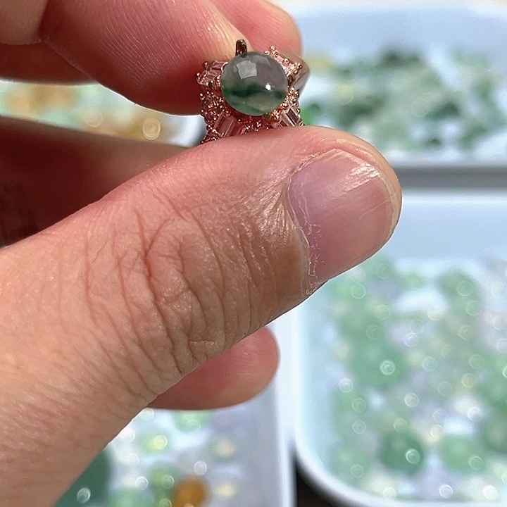 翡翠裸石缅料A货翡翠
