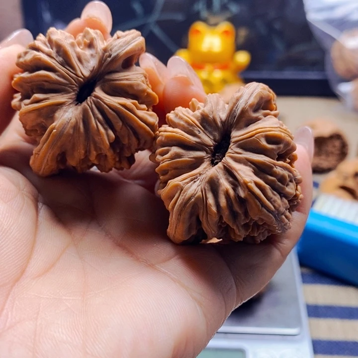 碎***凌把件文玩核桃楼子
