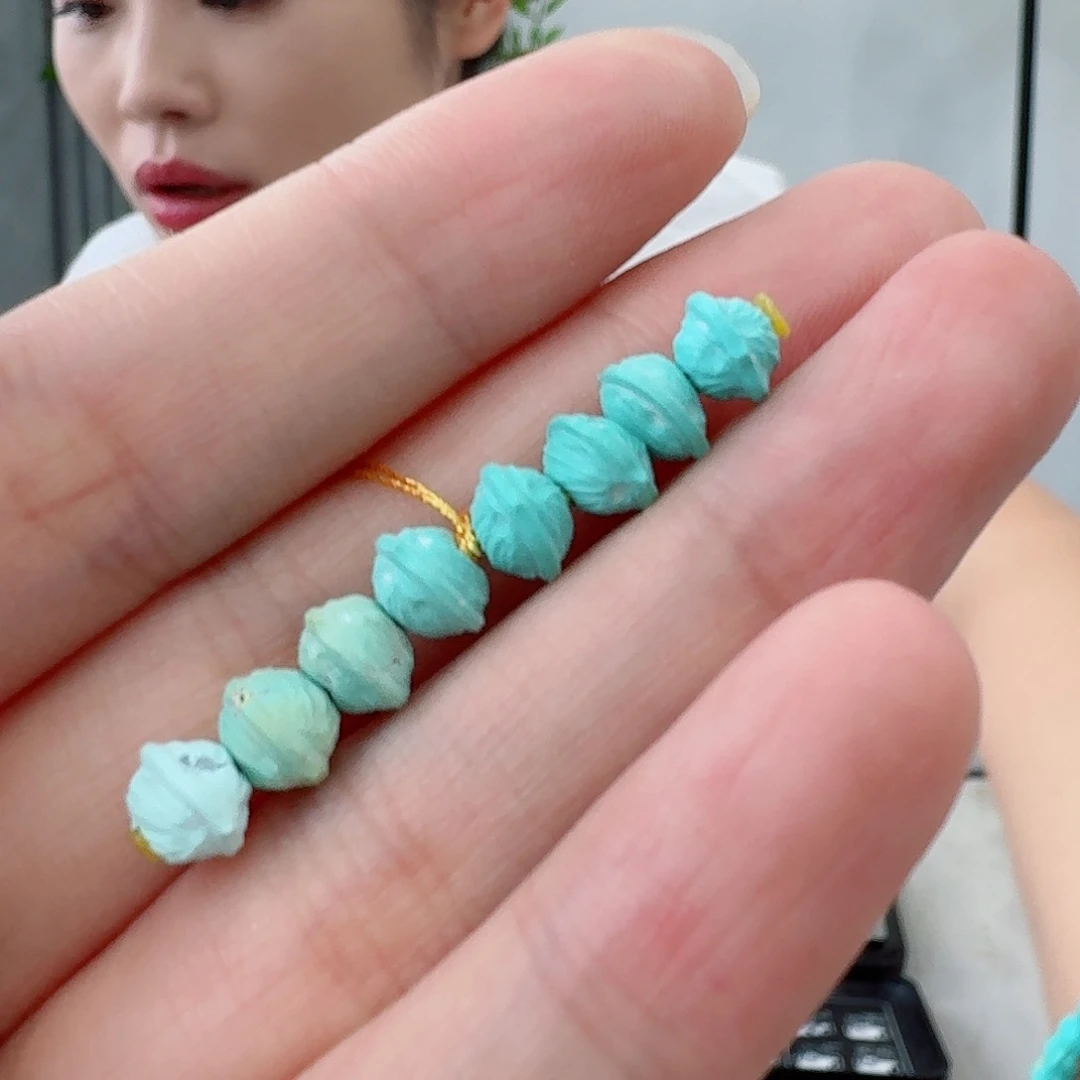 未镶嵌绿松石珠宝奇石