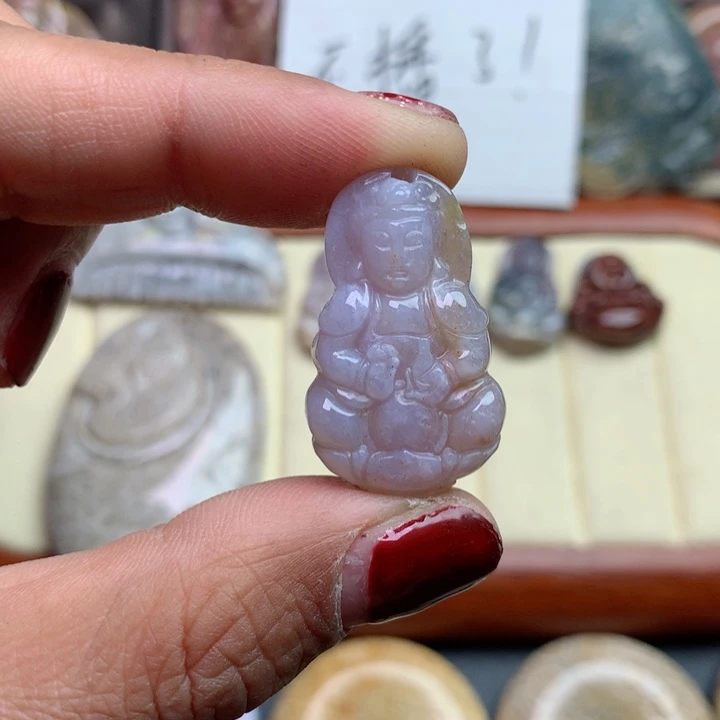 硅化珊瑚（珊瑚玉）颈饰足银镀金镶嵌