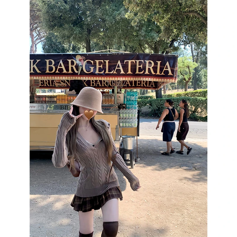 秋季新款修身显瘦网红穿搭针织薄款长袖上衣气质时尚收腰半身裙女