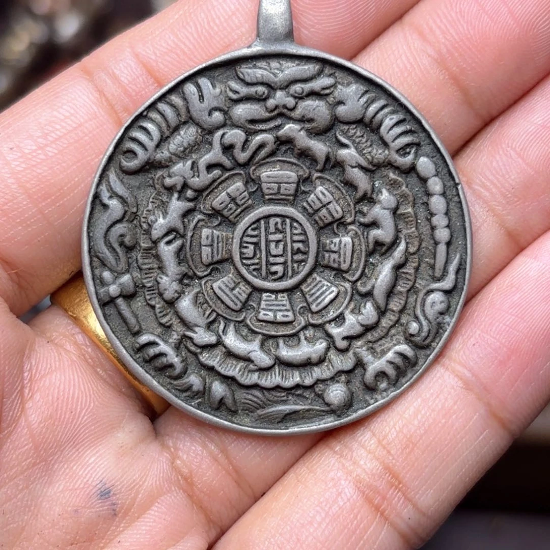 铜星月菩提吊坠项链