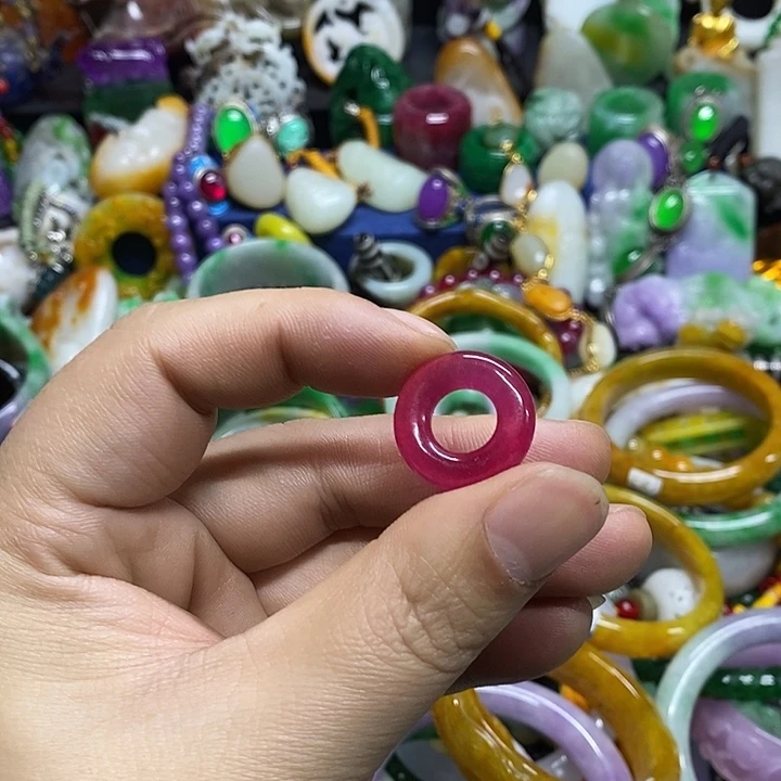 颈饰未镶嵌翡翠官方正规军回血放漏