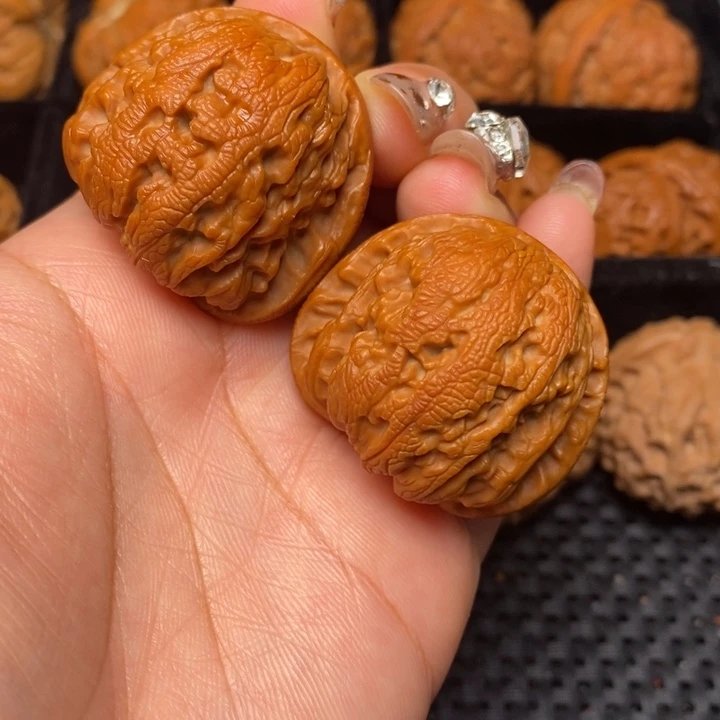 秦岭野生文玩核桃8