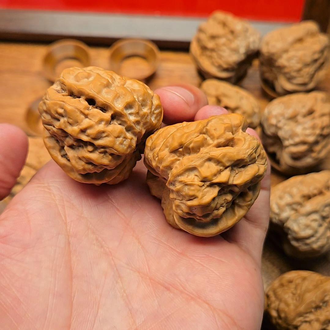 文玩核桃吊坠36。38