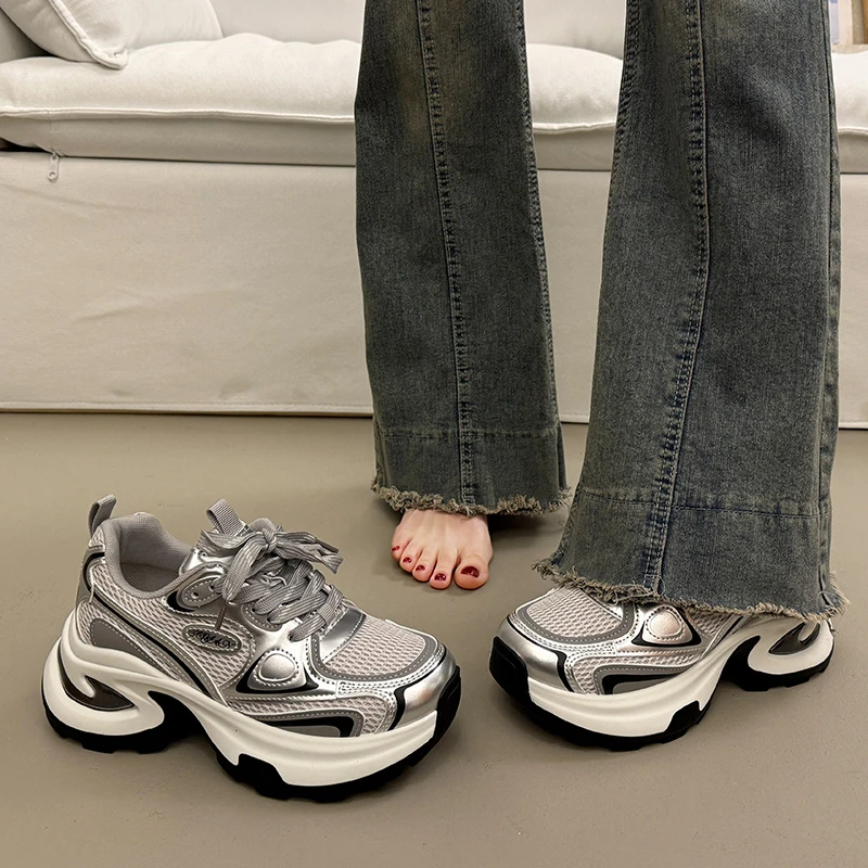 超火！爆款松糕厚底老爹鞋女小个子增高2025超火新款夏季银色运动
