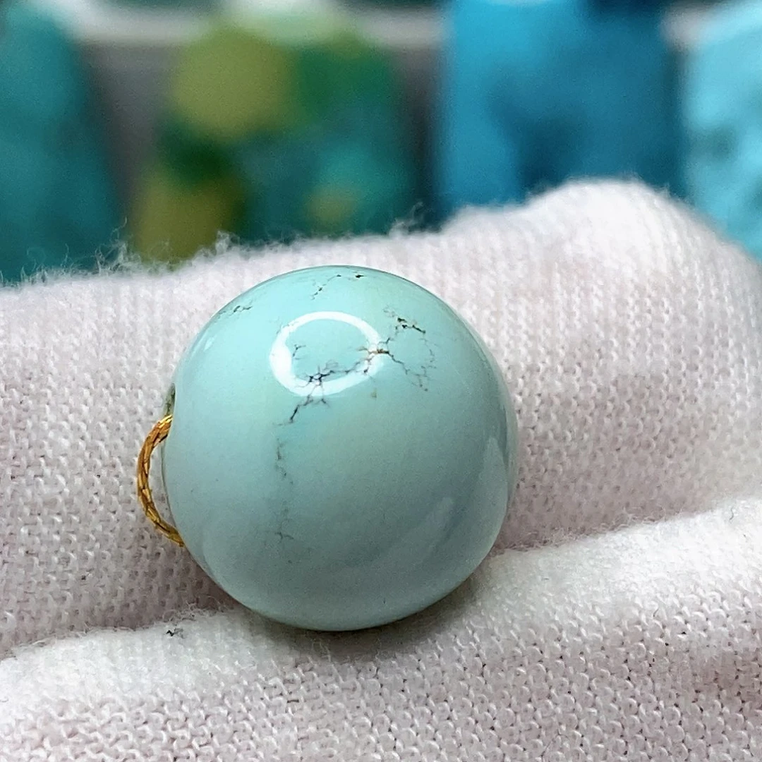 绿松石未镶嵌天然原矿 地大质检13.7mm