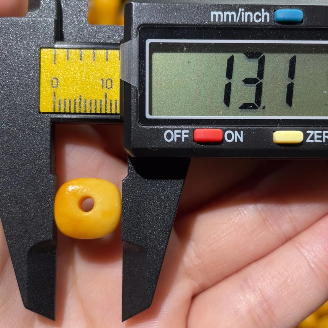 裸石蜜蜡未镶嵌墩子