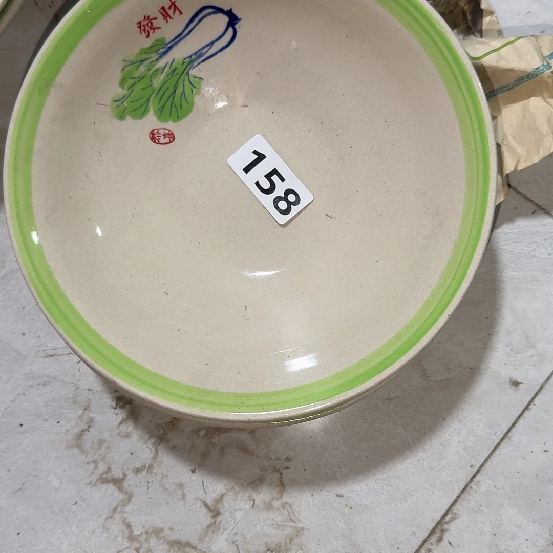 闲***行茶盏我不敢看电视我要把它拍