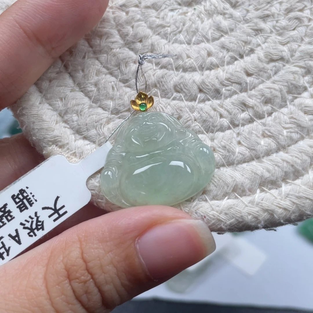 翡翠18K金镶嵌颈饰天然a货缅甸翡翠