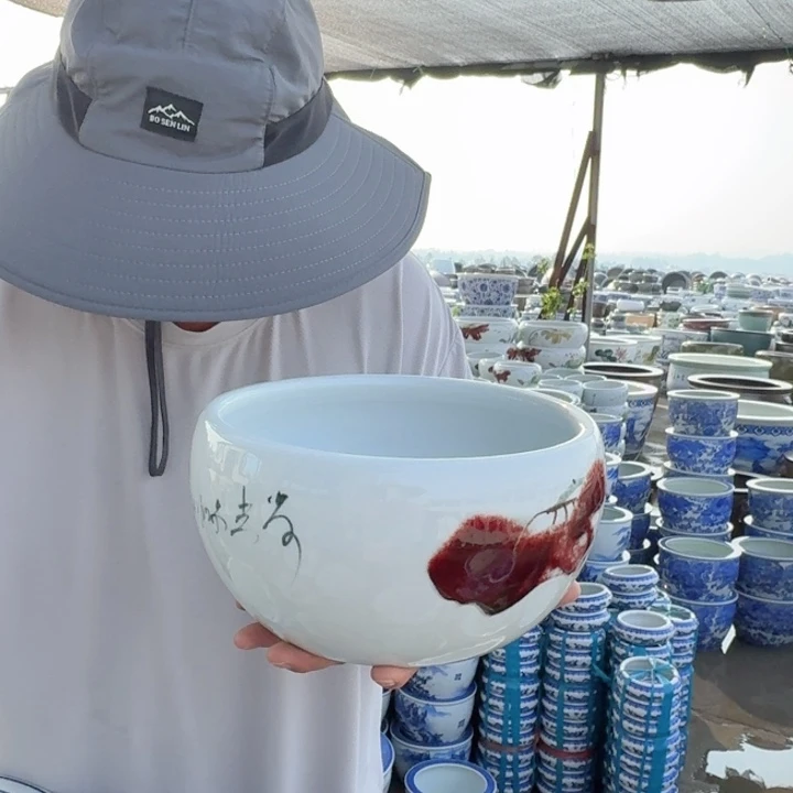 瓷片直径23，高13。。。。。