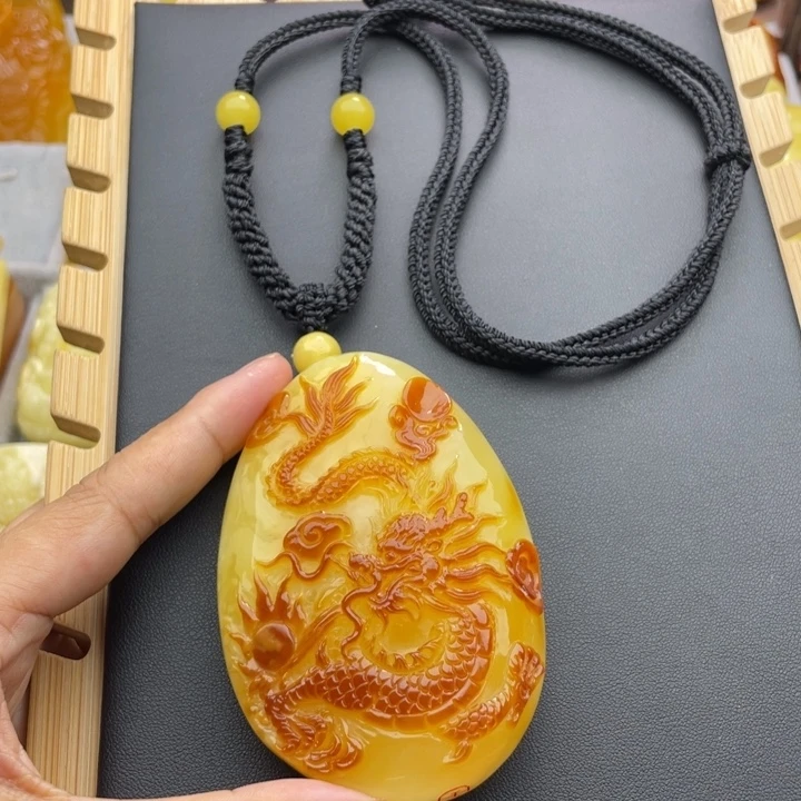 琥珀未镶嵌颈饰天然琥珀蜜蜡