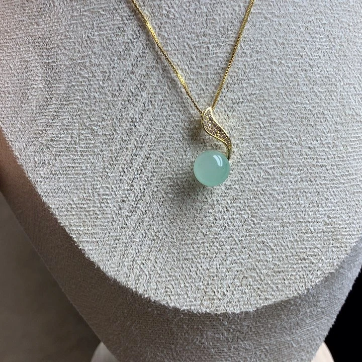 石英质玉颈饰合金A****辑