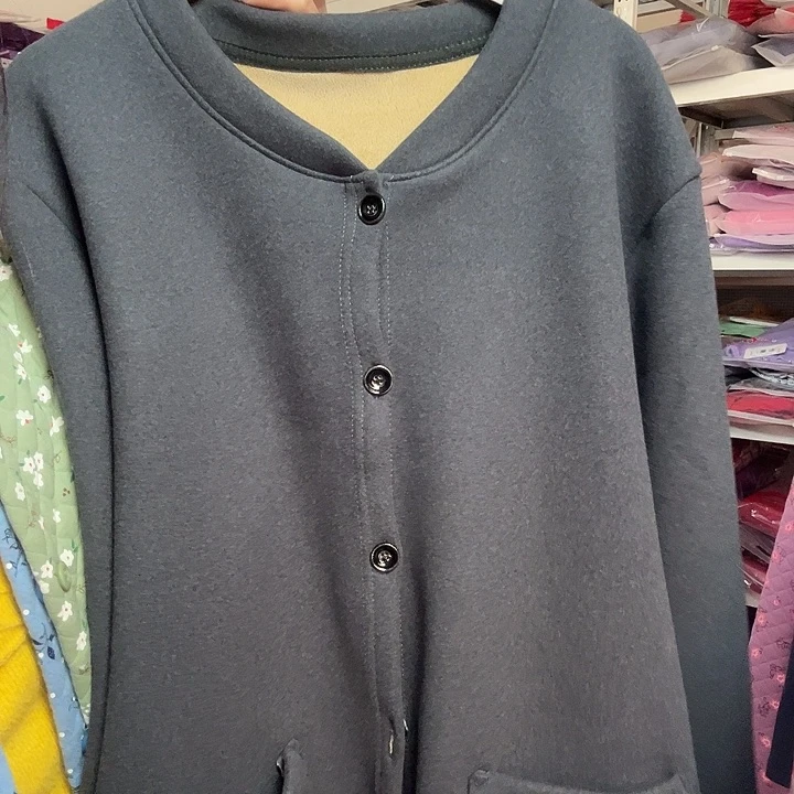 135斤男士开衫加绒特价