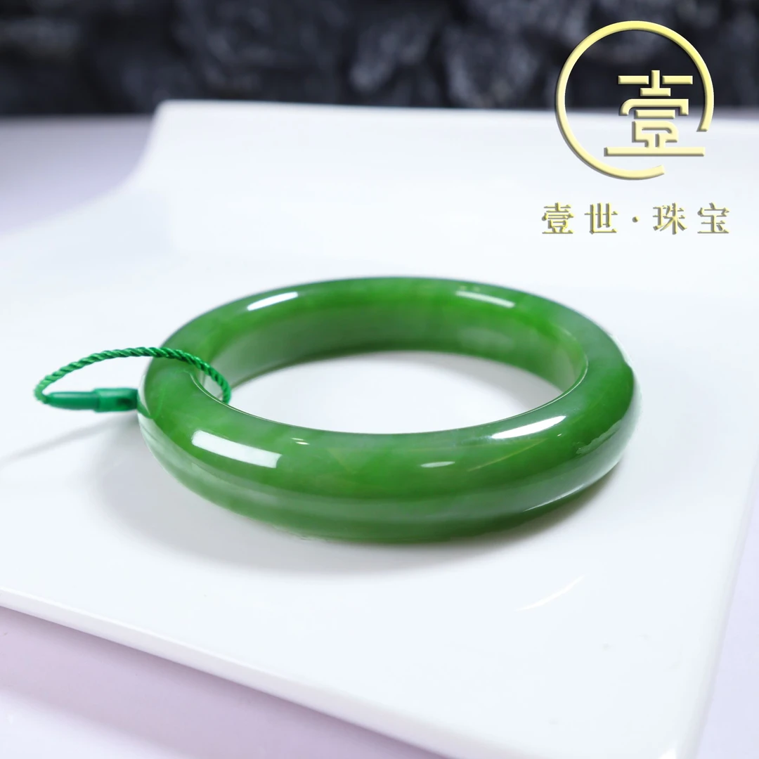 【壹世臻选】天然和田玉手镯丨多样性发一/52-62圈口/带红皮