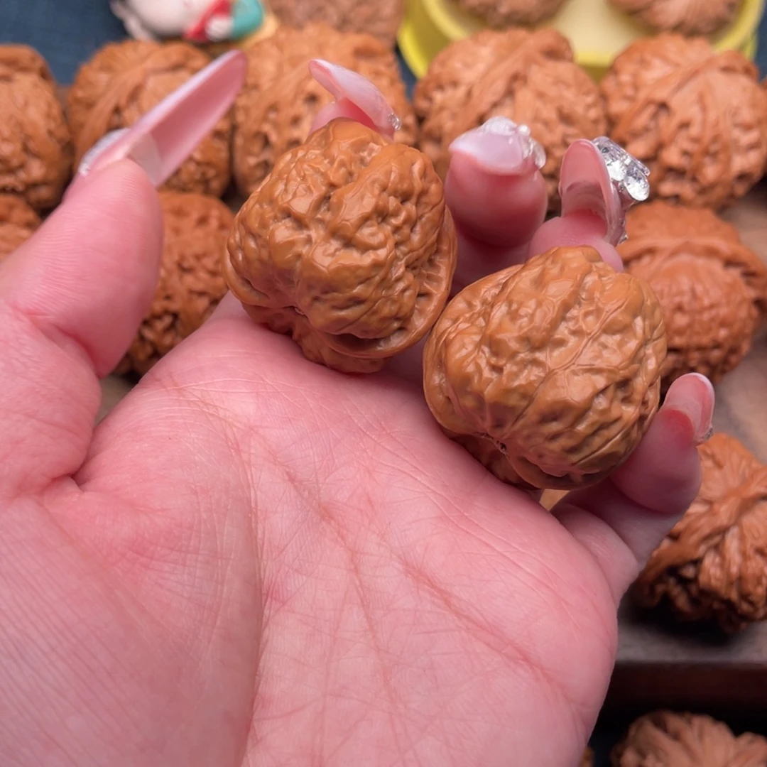 文玩核桃把件全品，延庆蛙蛙32手捻