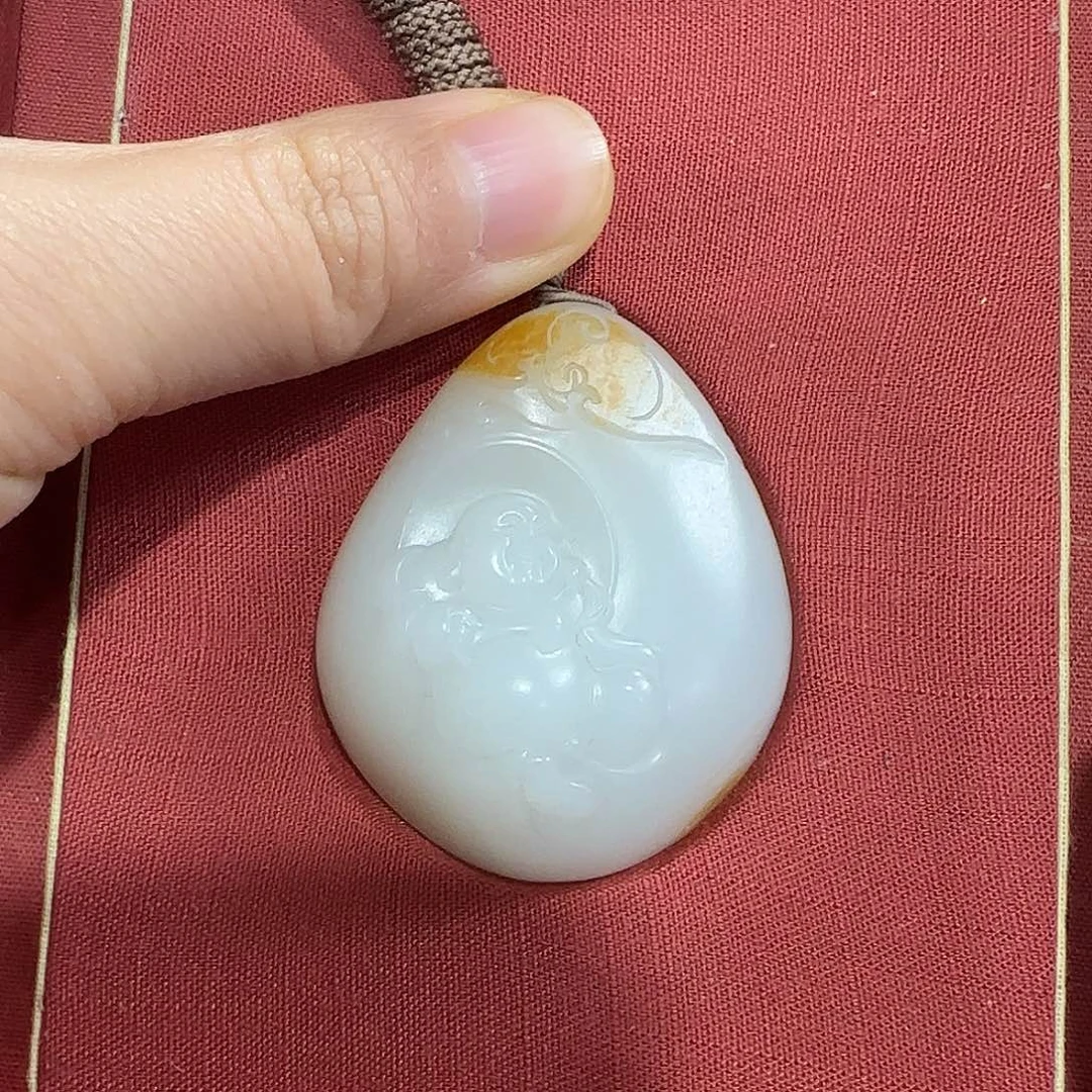 和田玉未镶嵌挂件