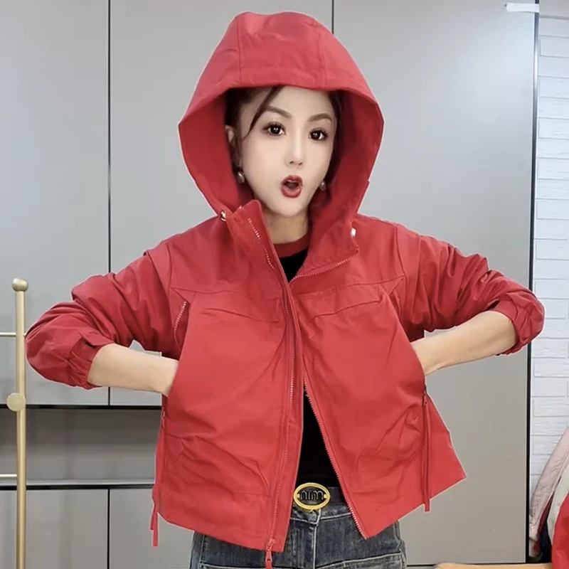 2025秋冬款短款棉衣冲锋衣外套女洋气薄棉衣休闲大兜连帽风衣夹克