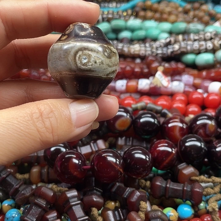 李***屎玛瑙/玉髓未镶嵌玛瑙手镯项链谢谢谢