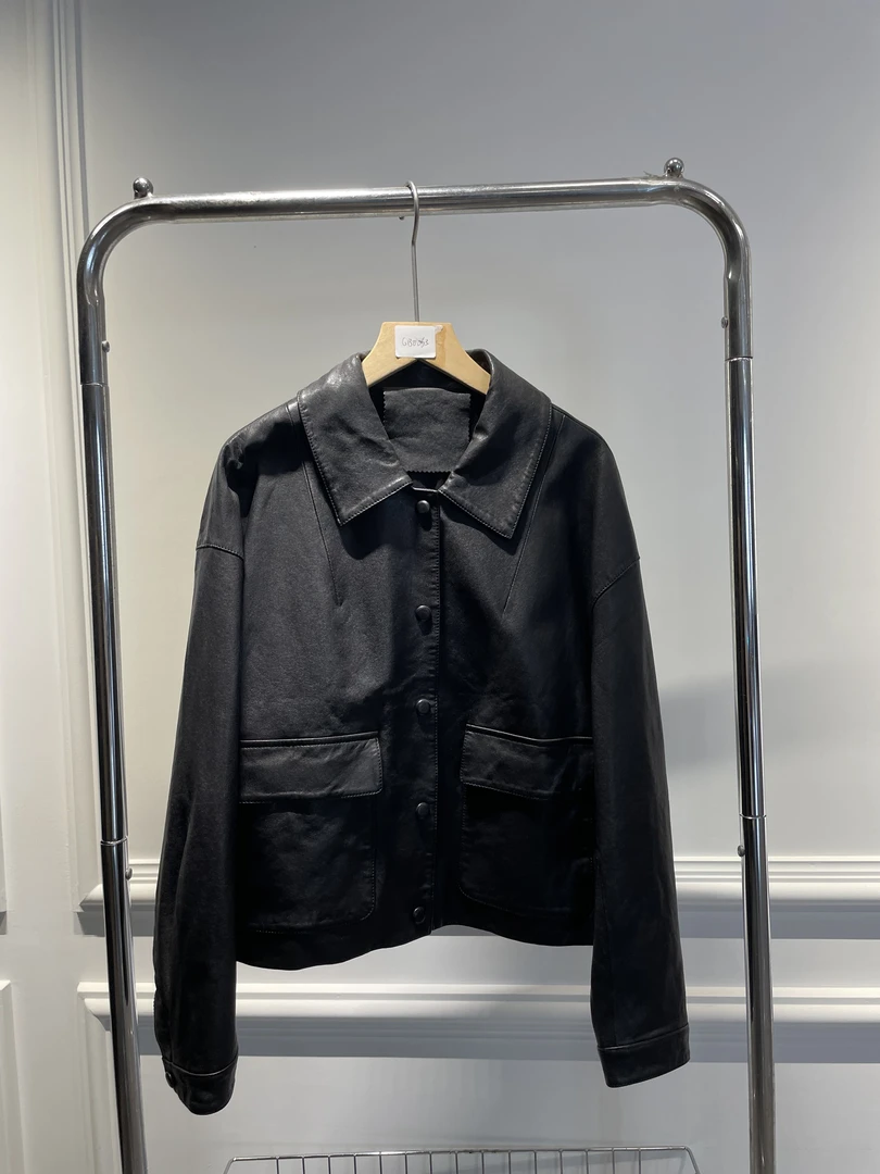 新款时尚百搭皮衣 YT7633