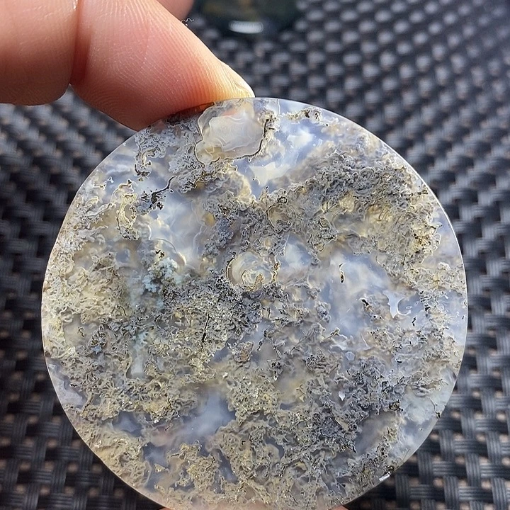 惠***栅玛瑙/玉髓颈饰未镶嵌