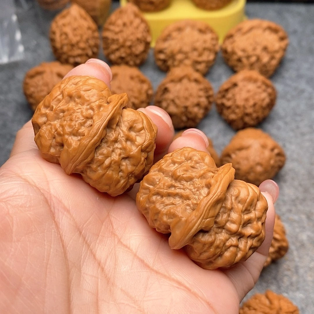 文玩核桃把件山*精品蛤蟆头39全品