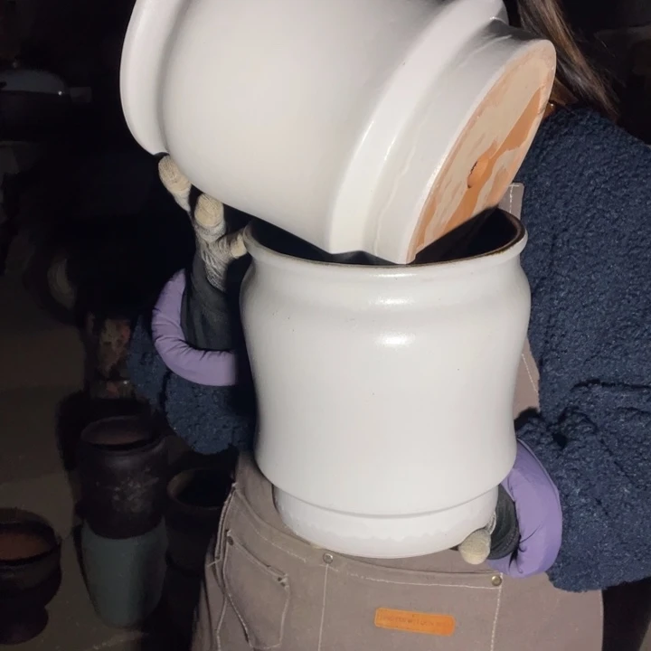 花盆紫砂口19高22瑕疵瑕疵