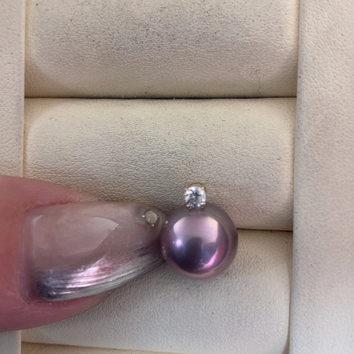 颈饰18K金镶嵌淡水珍珠