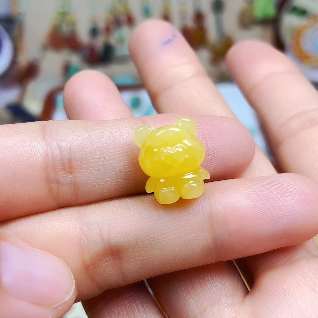 裸石琥珀未镶嵌订制