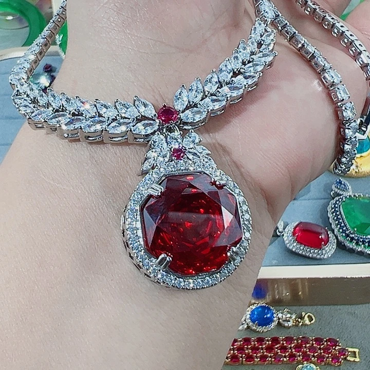 非金属红色蓝色满镶嵌大宝贝