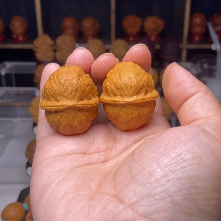吊坠文玩核桃33青蛙王子