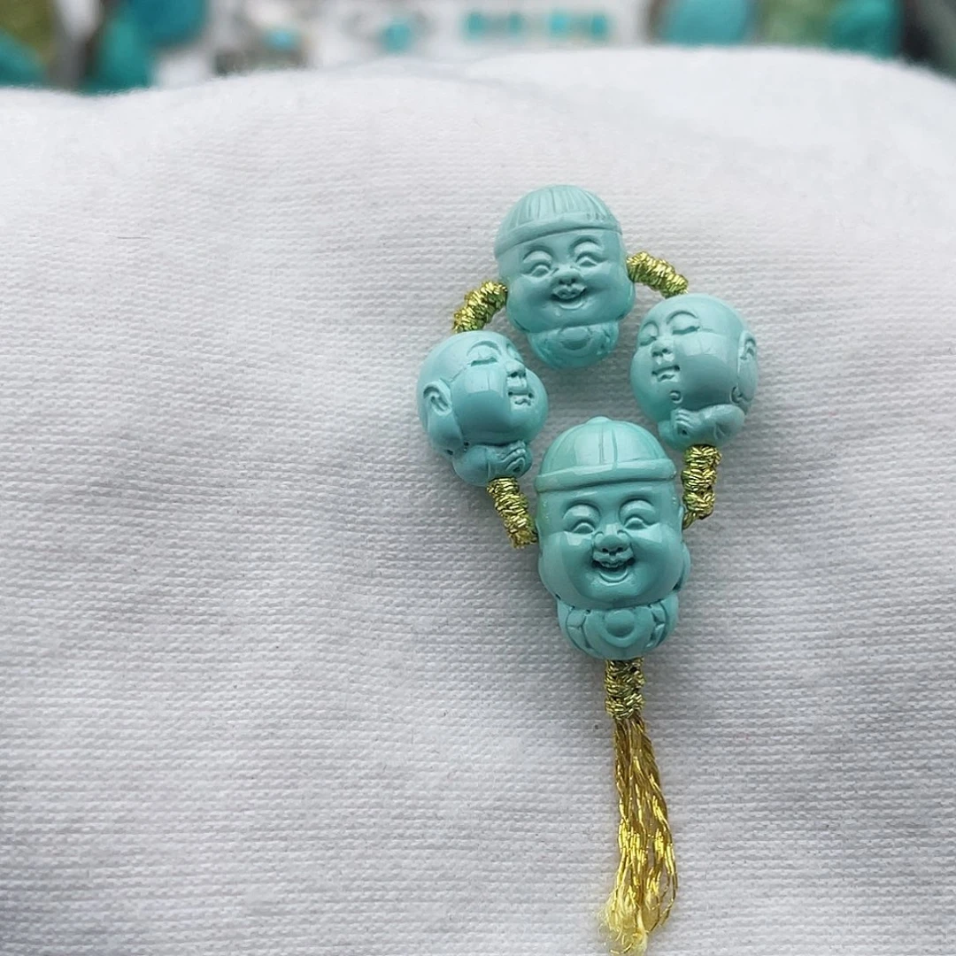 未镶嵌绿松石颈饰