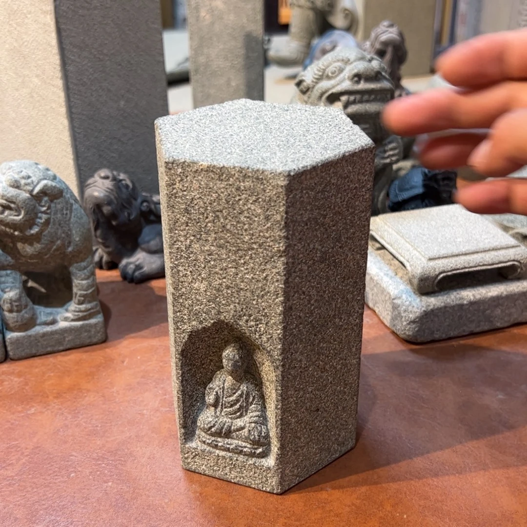 人***月石材一物一拍一物一拍