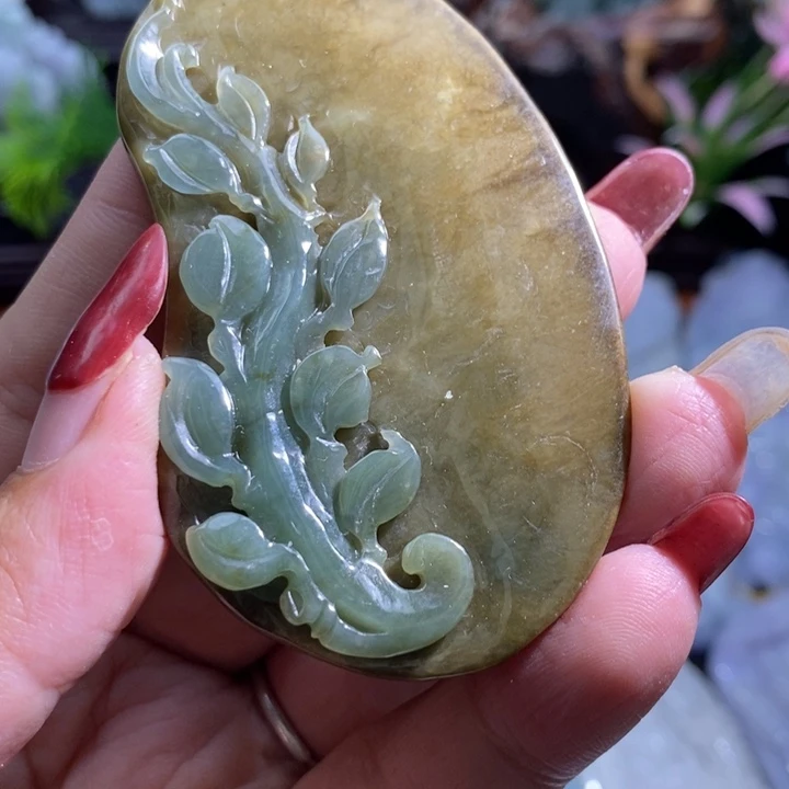 【闪购商品】翡翠挂件未镶嵌花