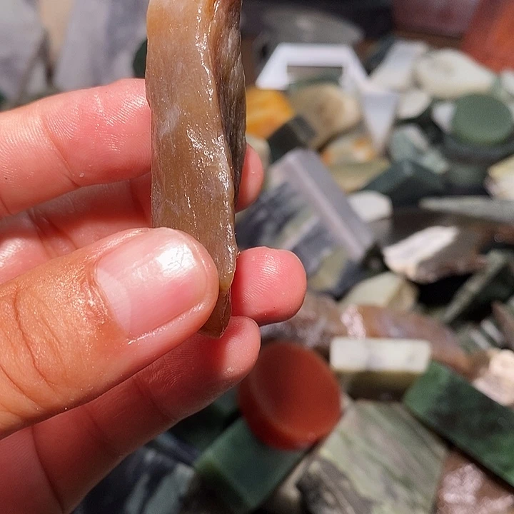 和田玉未镶嵌珠宝奇石