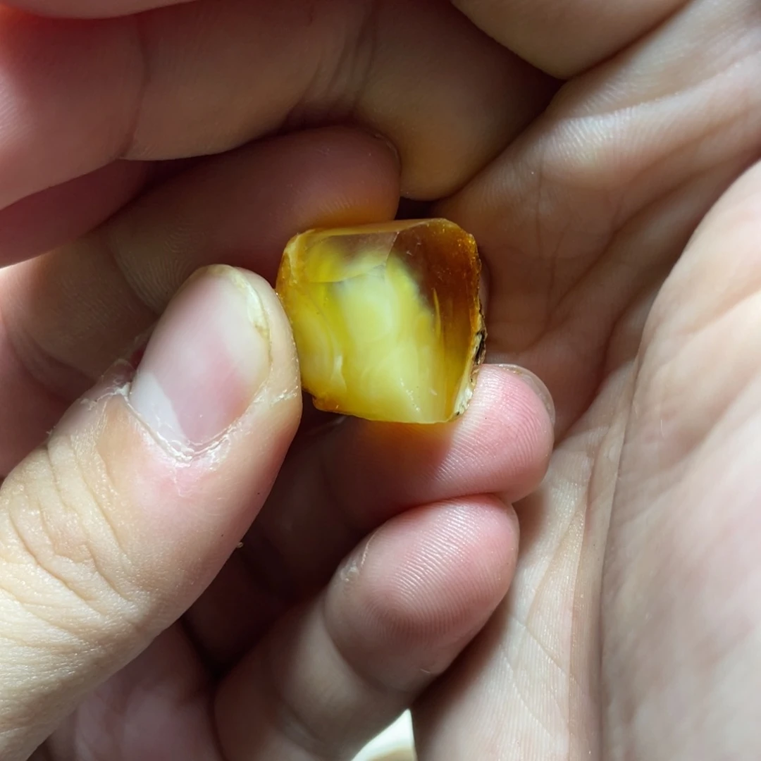 定制琥珀天然原矿
