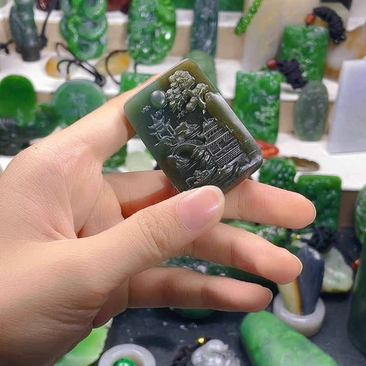 未镶嵌和田玉挂件