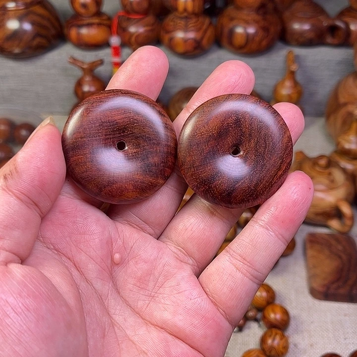 黄花梨/降香黄檀4.5海南黄花梨油梨工艺品
