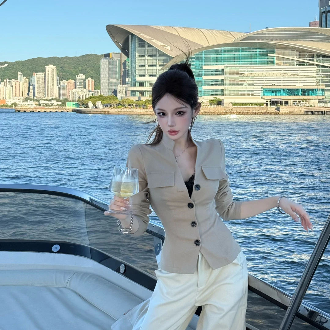 粉红PINK丨“气质C位”时尚早秋双口袋撞色纽扣上衣外套FH25C3C2878