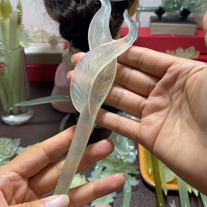 蛇纹石玉未镶嵌发簪