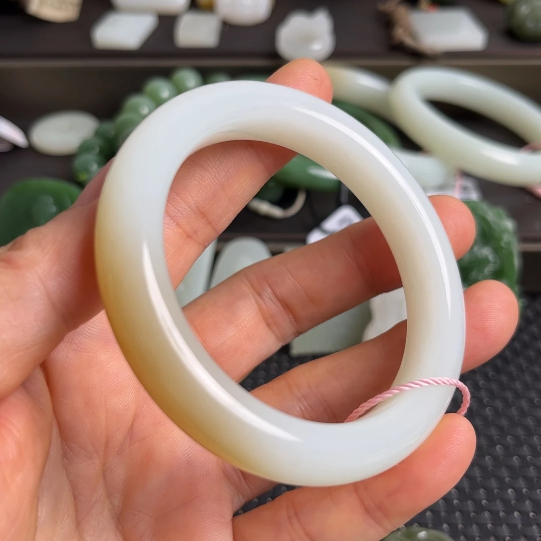 手链未镶嵌和田玉（糖玉）