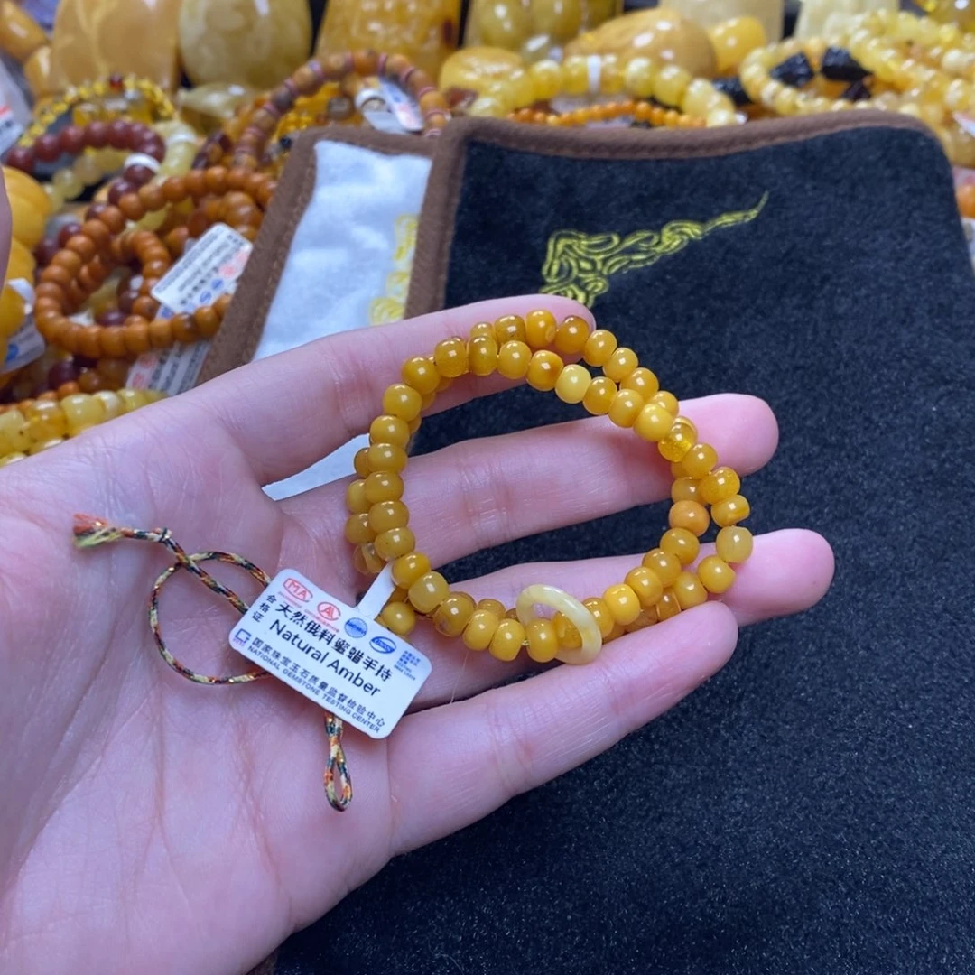 琥珀未镶嵌珠宝奇石