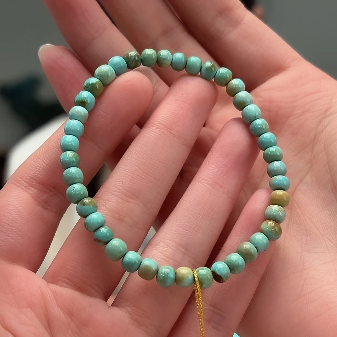 绿松石未镶嵌颈饰