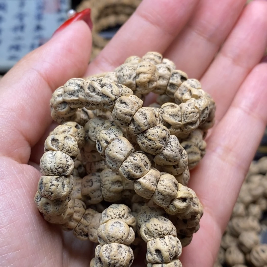 柏香籽/百香籽吊坠见**面